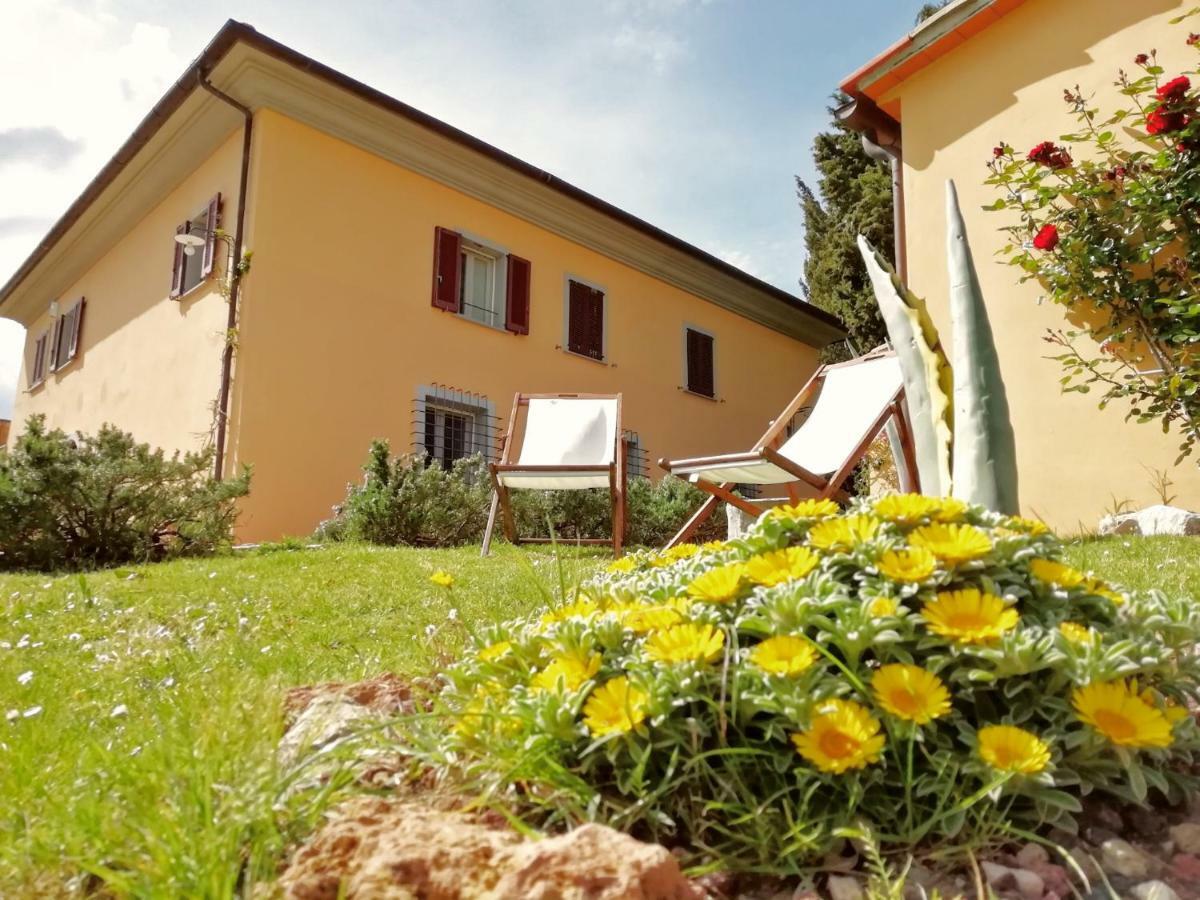 Bed and Breakfast Il Montelletto Санта-Луче Экстерьер фото